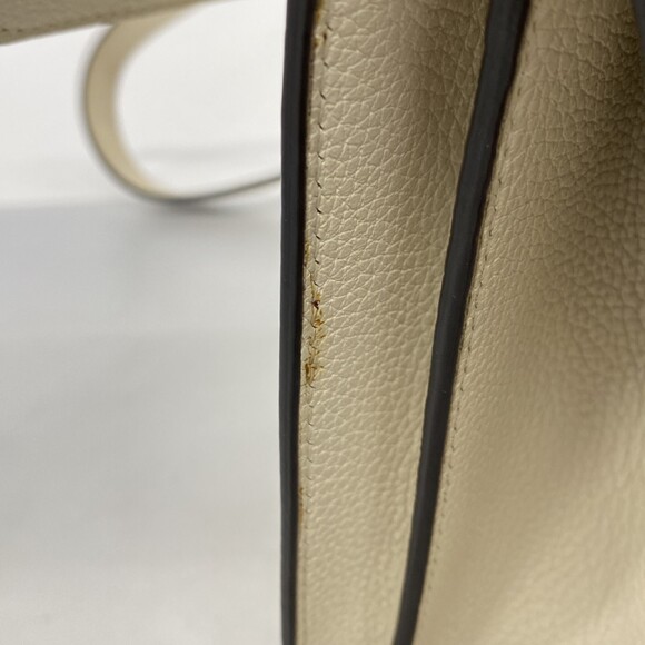 GUCCI White Leather Shoulder Bag - Picture 7 of 12
